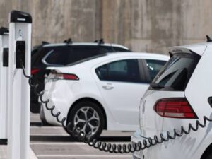 Fundamentals of Electric Vehicle Technology